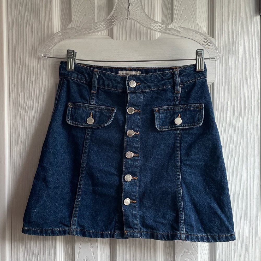 Zara TRF Dark Wash Denim Pencil Skirt. Size S.
